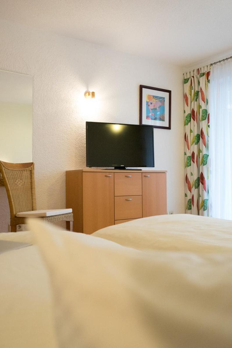 Gaestehaus Maeder Am Hafen Uhldingen-Mühlhofen Habitación foto