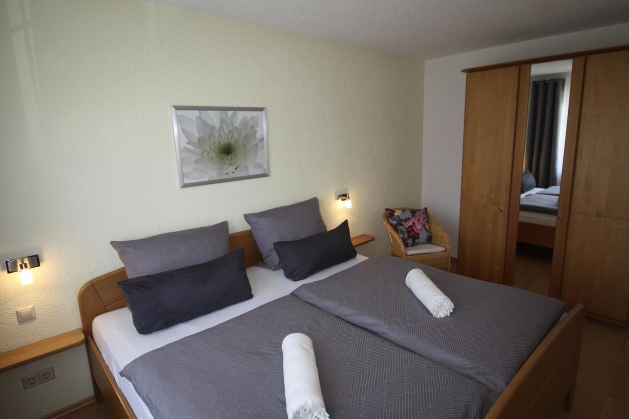 Gaestehaus Maeder Am Hafen Uhldingen-Mühlhofen Habitación foto